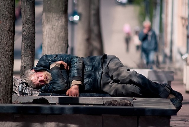 Homelessness linked to poor antipsychotic medication adherence