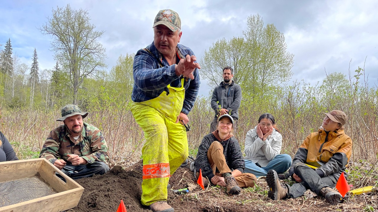 Experiential field school course combines research, land-based learning, and Indigenous knowledge