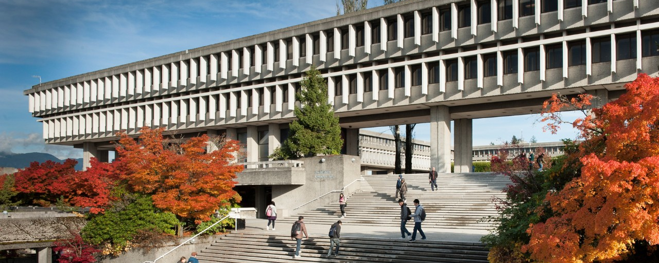 Jonathan X. Cot&eacute; Graduate Leadership Award in Urban Studies